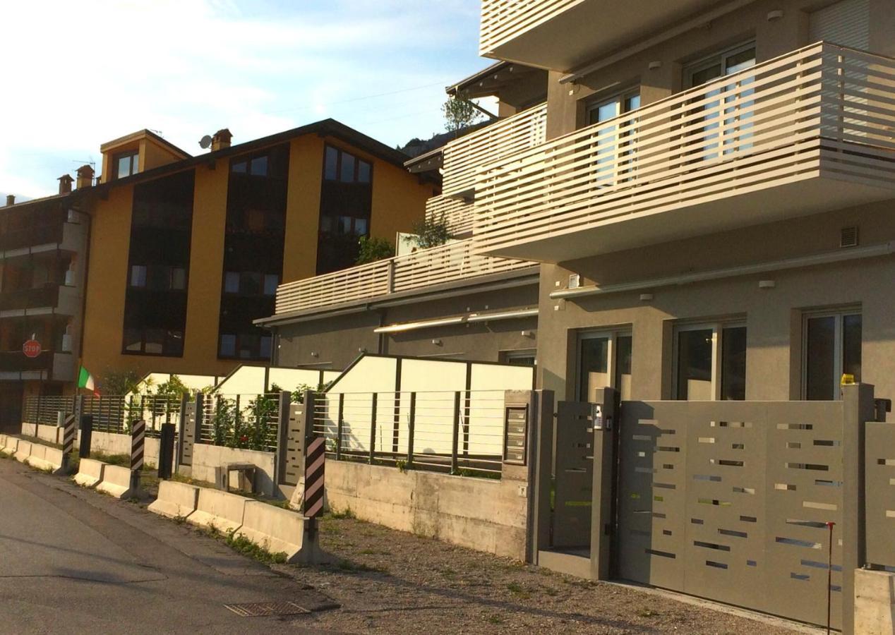Amarillys Apartment And Rooms In Casaclima Torbole Sul Garda ภายนอก รูปภาพ